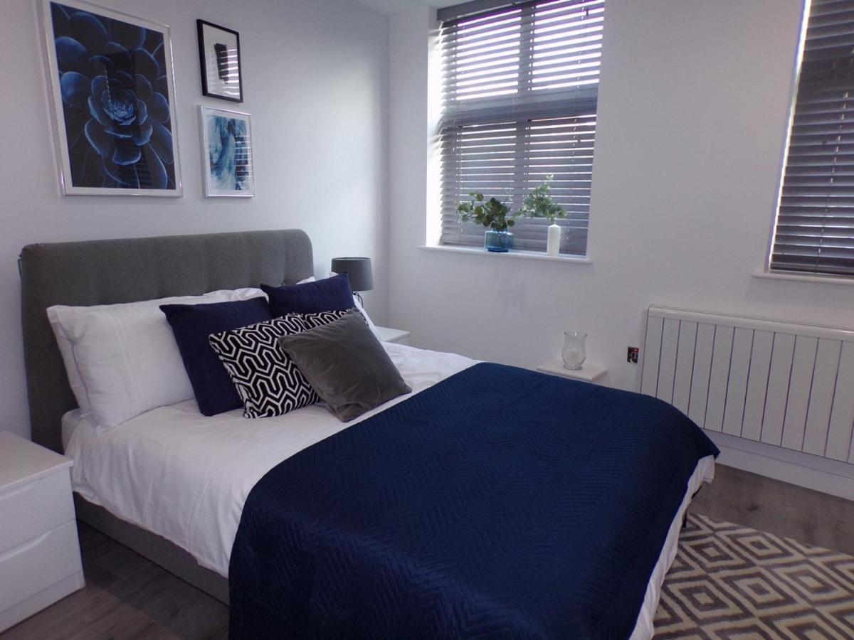 Funky Comfortable Apartments - Leicester Eksteriør billede
